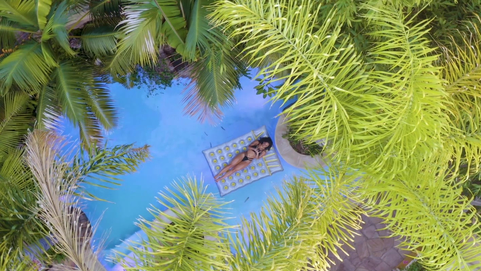 VIXEN - ANGELS UNCENSORED VOL 3 - The Vixen Angel Compilation