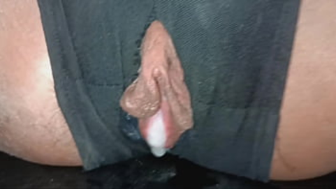 Kaoyodsex7's Real-life Nurse Poon Humps and Pops in Strong First-timer Session