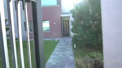 Teen cutie blowing his dick and gets vagina drilled